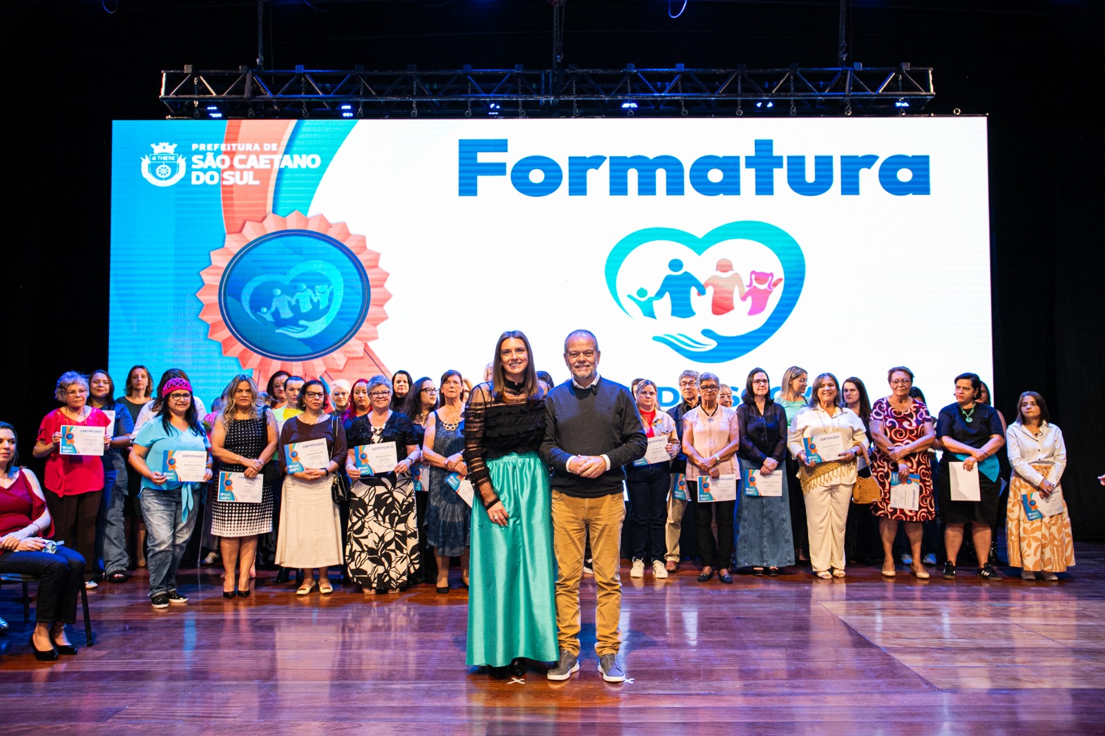 Fundo Social de São Caetano realiza formatura de cursos de capacitação profissional para mais de 700 alunos